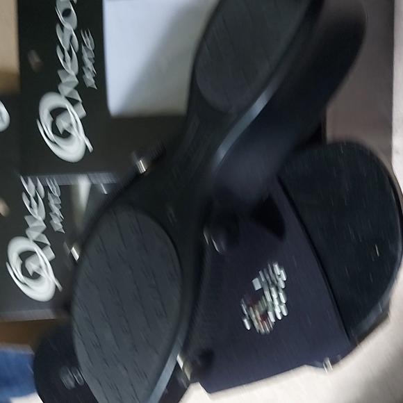 Onesole wedge shoes with mates - Picture 3 of 4